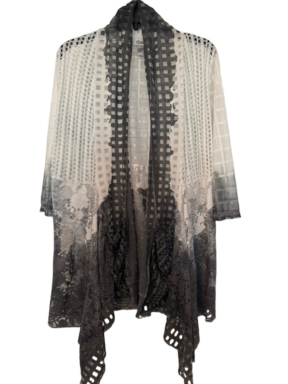 Anis A. Ombre Lace Kimono Waterfall Open Front Cardigan - Gray White Pockets
